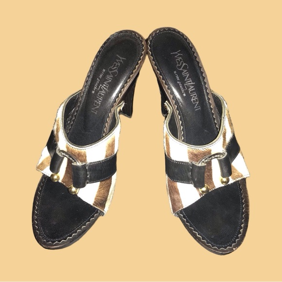 Yves Saint Laurent Rive Gauche Sandal - Picture 3 of 14